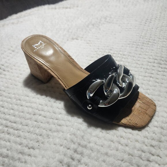 Marc Fisher LTD Black Leather Block Heel Sandals with Silver Chain – Size 9M - Picture 2 of 6